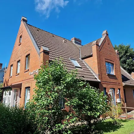 Suenje, Whg 1 Апартаменты *